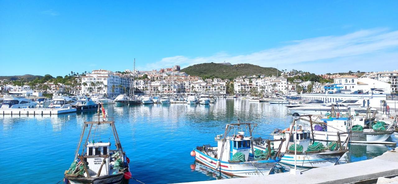 28 Mikonos Playa In Puerto De La Duquesa 2 Bed 2 Bath Apartment Ideally Located To The Beach & Marina Castillo de Sabinillas Exteriör bild