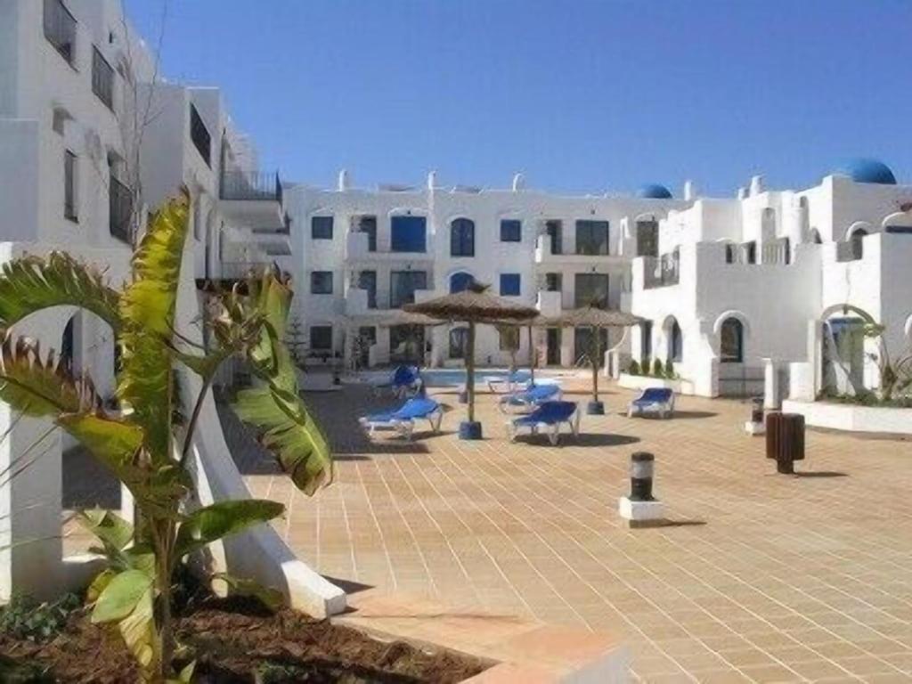 28 Mikonos Playa In Puerto De La Duquesa 2 Bed 2 Bath Apartment Ideally Located To The Beach & Marina Castillo de Sabinillas Exteriör bild