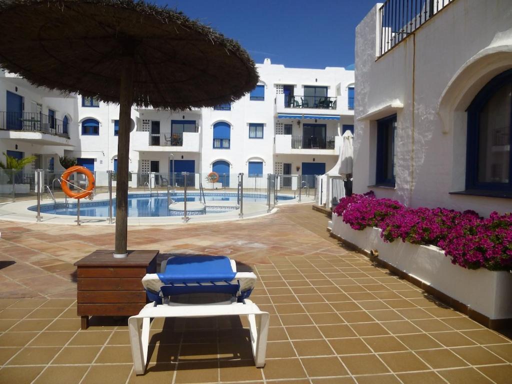 28 Mikonos Playa In Puerto De La Duquesa 2 Bed 2 Bath Apartment Ideally Located To The Beach & Marina Castillo de Sabinillas Exteriör bild