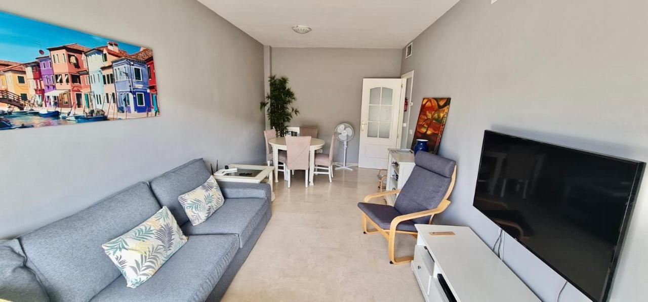 28 Mikonos Playa In Puerto De La Duquesa 2 Bed 2 Bath Apartment Ideally Located To The Beach & Marina Castillo de Sabinillas Exteriör bild